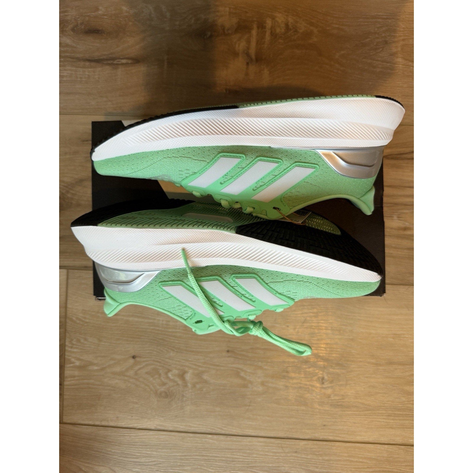 adidas Ultrarun 5 W Green Glow/Dash Grey/Core Black (Women's 8.5)