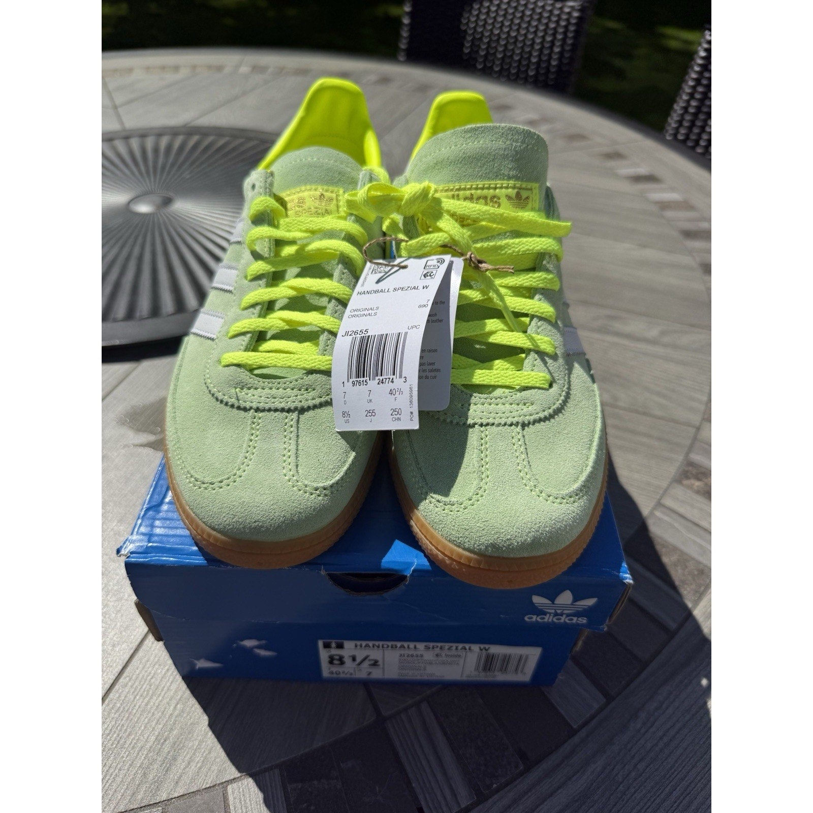 Adidas Handball Spezial W Women’s 8.5 Semi Green White Gum Sneakers BNWB JI2655