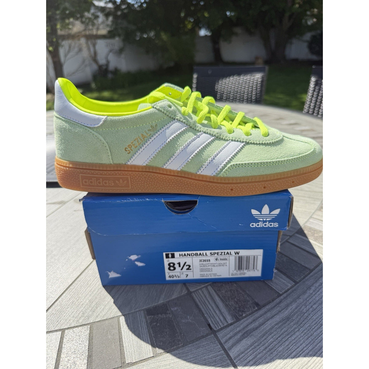 Adidas Handball Spezial W Women’s 8.5 Semi Green White Gum Sneakers BNWB JI2655