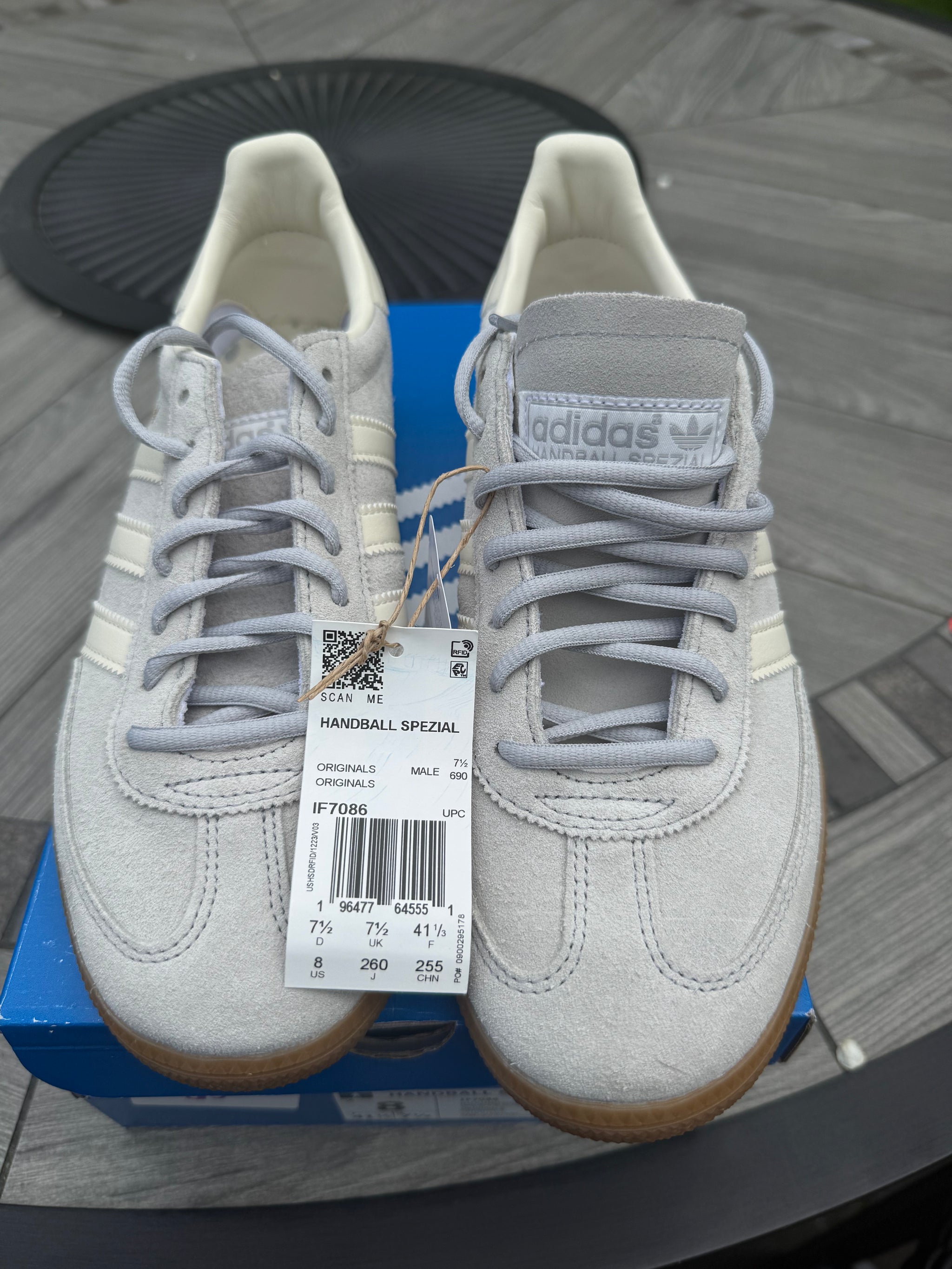 adidas Handball Spezial IF7086 — Grey/White Gum Suede — Men's 8 / Women's 9