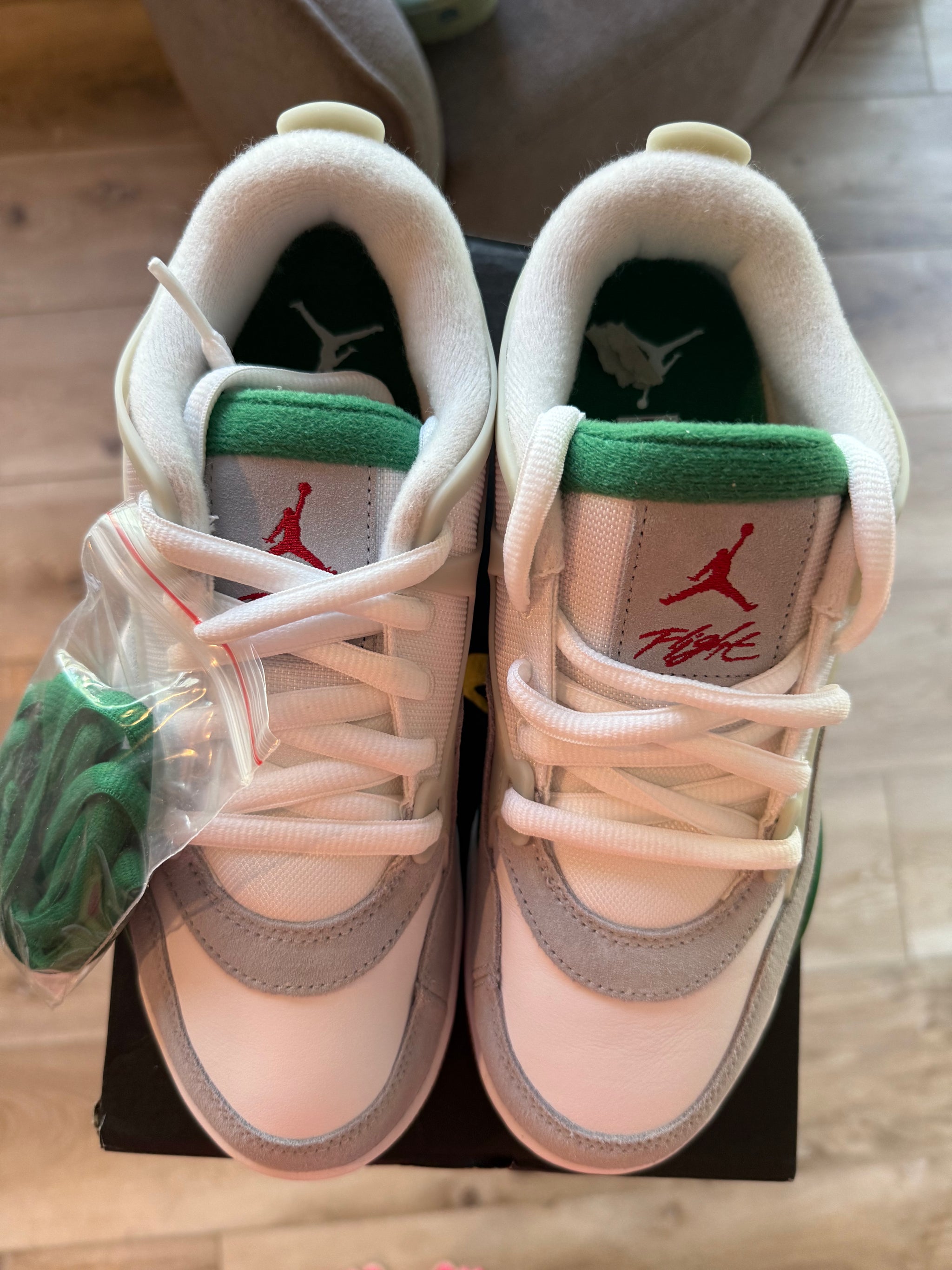 Air Jordan 4 RM GS White/Neutral Grey/Pine Green