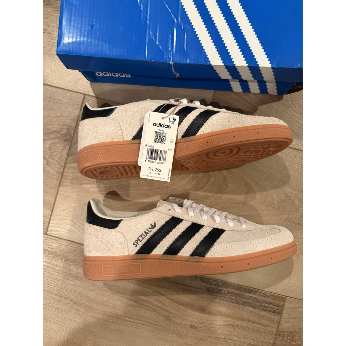 adidas Handball Spezial W Aluminium/Black/Gum (Women's 7.5)