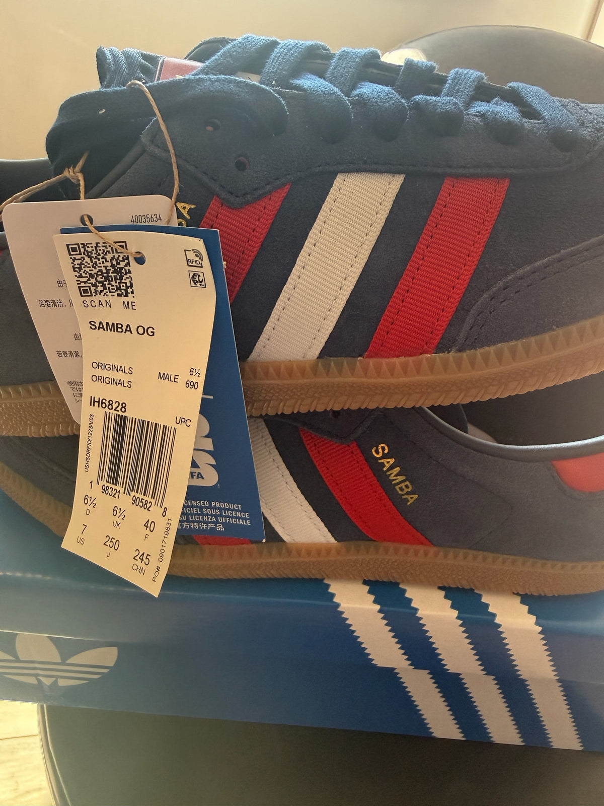 D’s Laces adidas Samba OG sneakers in navy blue suede with red and white stripes and a gum rubber sole.