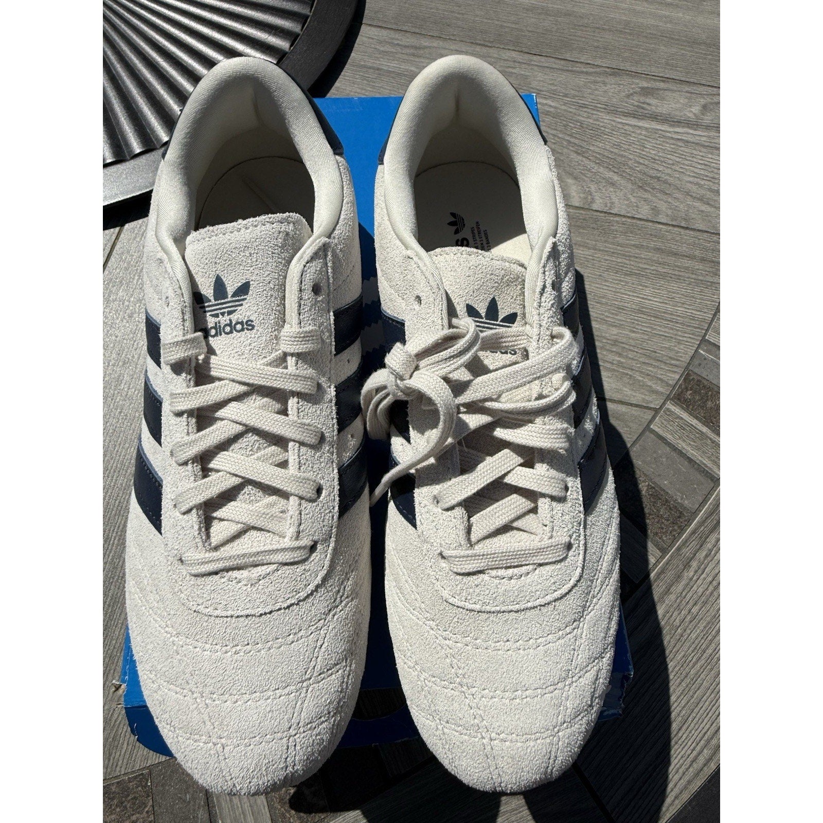 adidas Taekwondo Lace W Alumina/Collegiate Navy Gum Suede Sneaker JQ3517