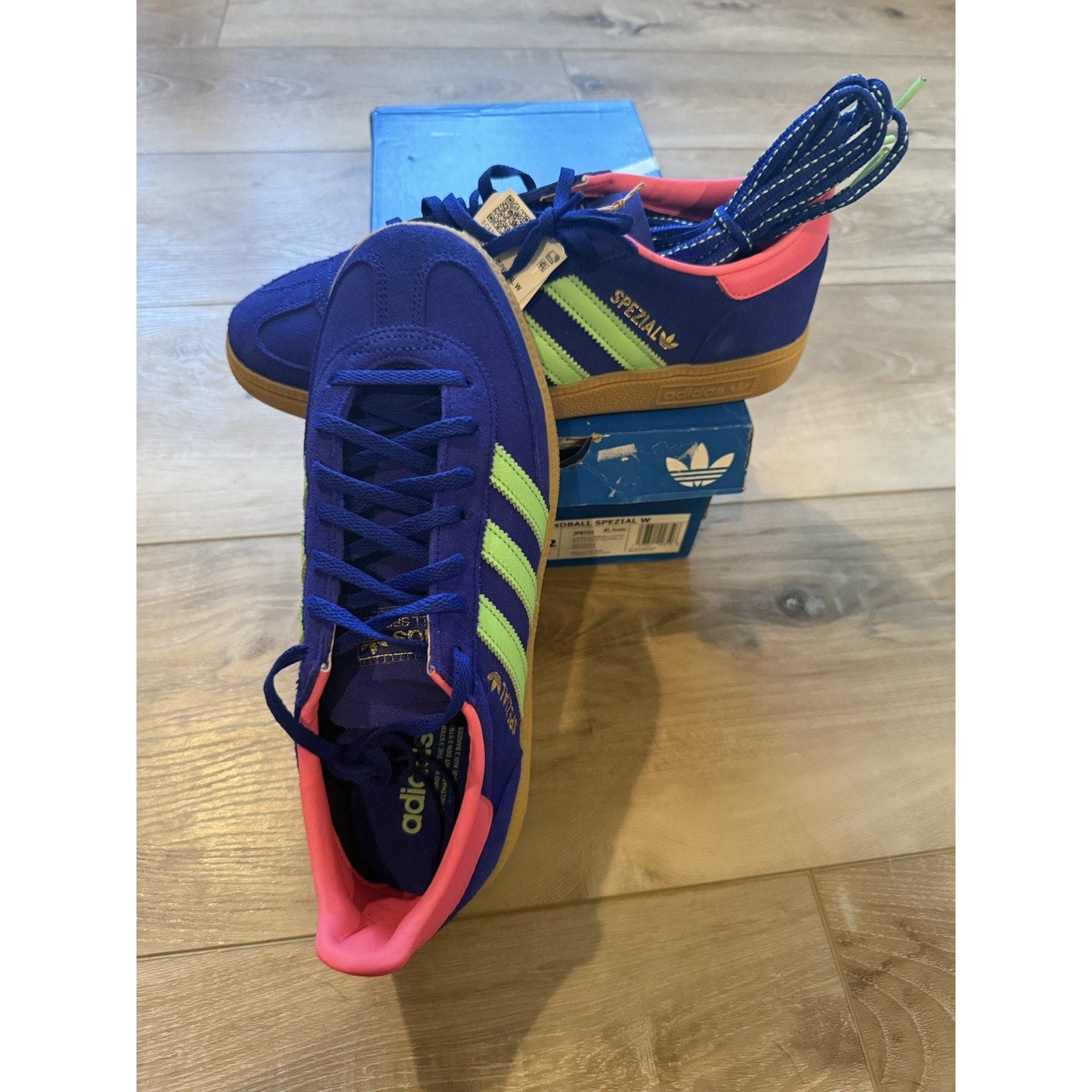 adidas Handball Spezial W Lucid Blue/Lime Burst/Lucid Pink Sneaker JP8721